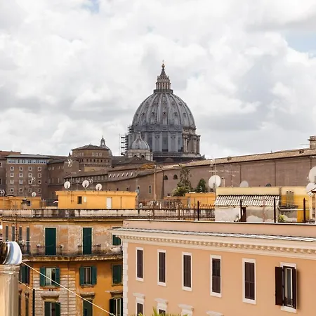 Living By Vatican With Panoramic Terraces In Apartamento *