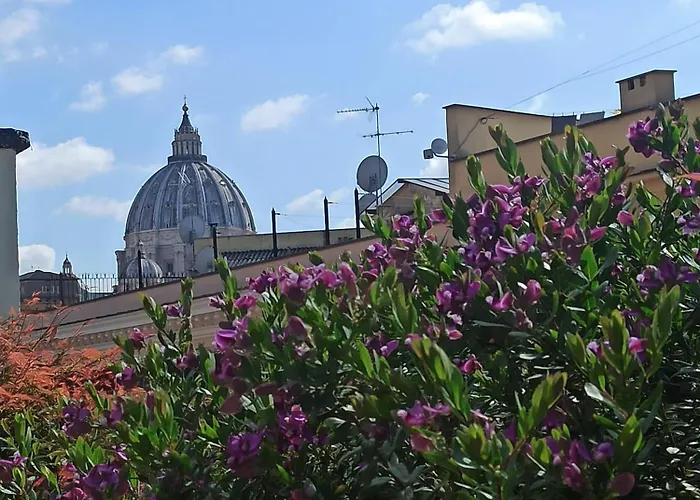 Apartment Living By Vatican With Panoramic Terraces In Rome
