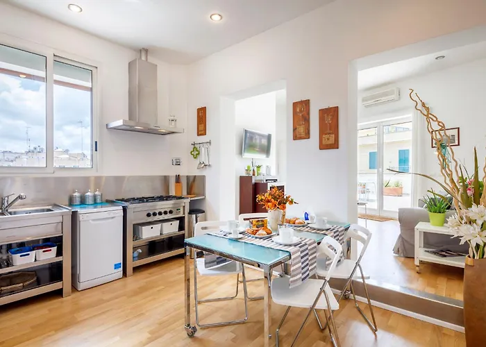 Apartment Living By Vatican With Panoramic Terraces In Rome